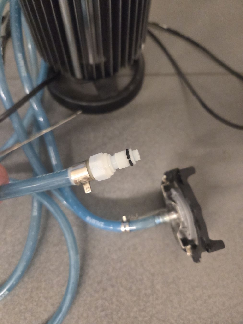 PC: Zalman Reserator 1 CPU Wasserkühlung – Usato da Meilen venduto da bernhardundbianca 5