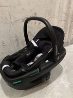 Maxi Cosi Plaza Plus Kinderwagen essential black