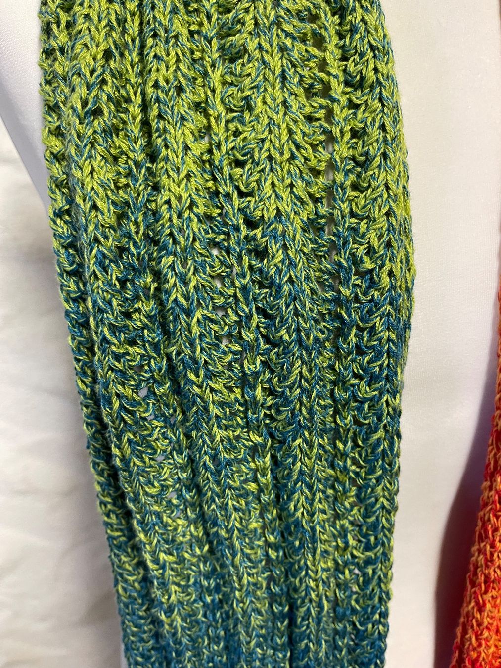 Foulard & Sciarpe: Schal, bunt – Nuovo (secondo la descrizione) da Urnäsch venduto da pas_5r9c 4