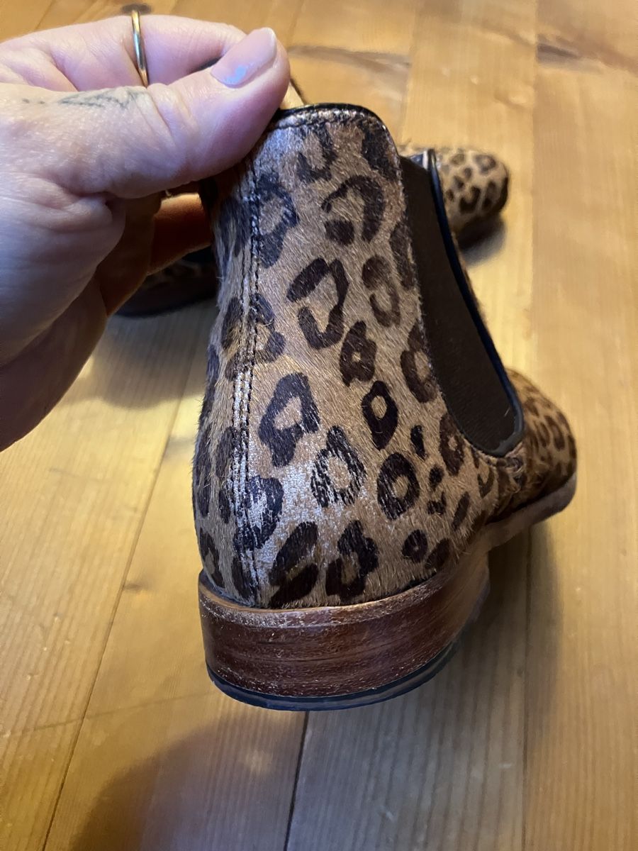 Scarpe da donna: Fell Stiefeletten, Leomuster, Gordon&Bros, Gr. 38 – Usato da Thun venduto da Naestia 5