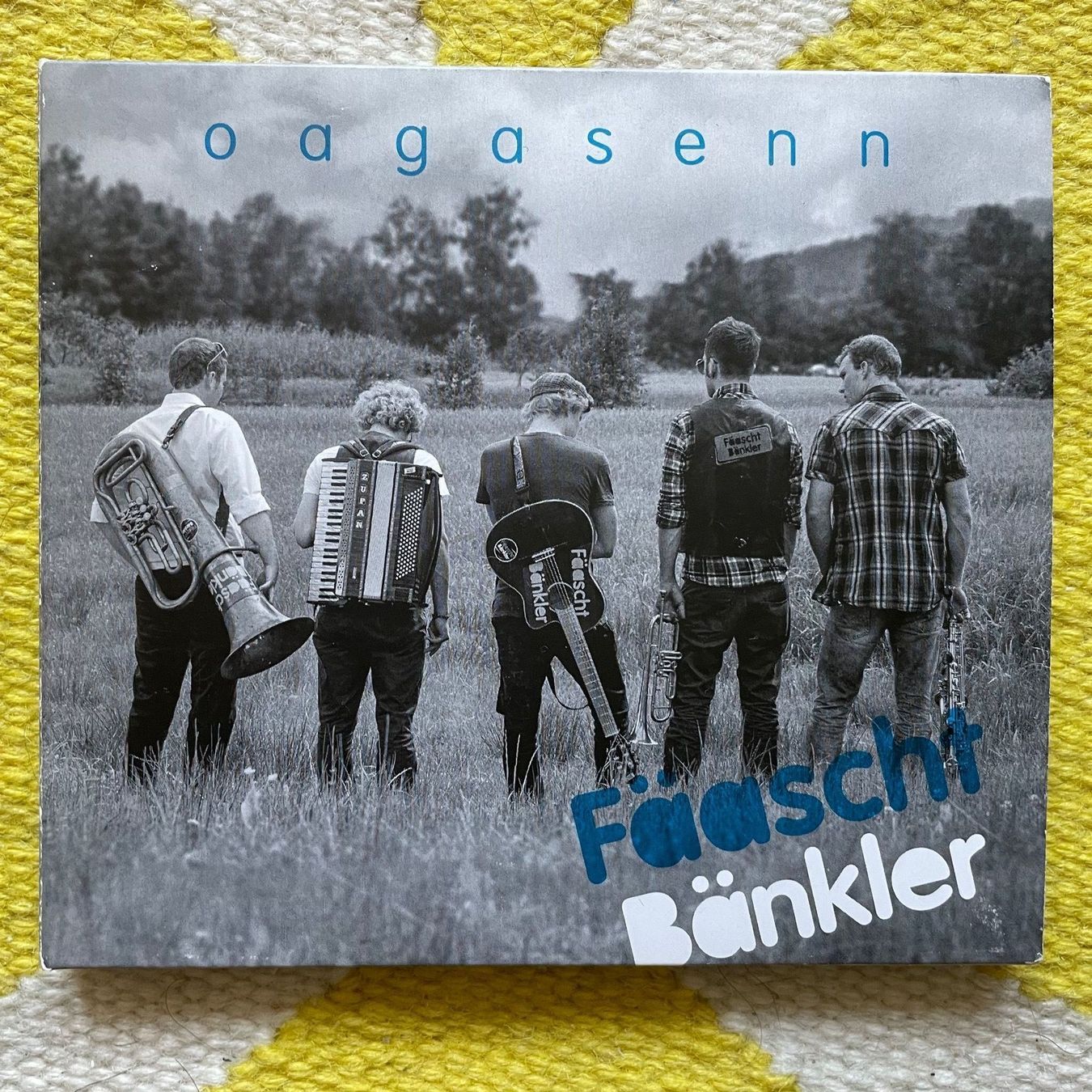 CD: FÄASCHT BÄNKLER-OAGASENN (DIGIPACK) – Usato da Rorschacherberg venduto da CD-Roli