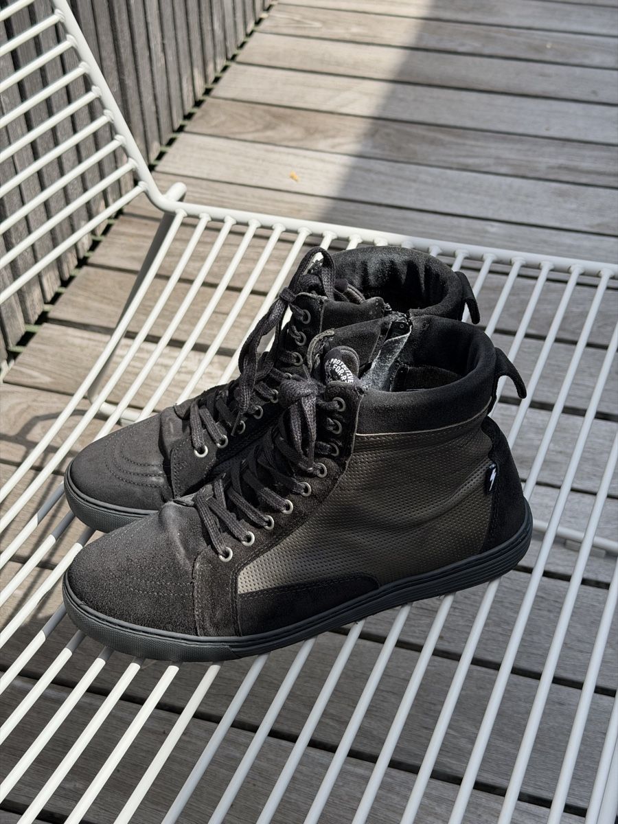 John Doe Scarpe da uomo: John Doe Neo Motorrad Schuhe – Usato da Baden venduto da GregK02