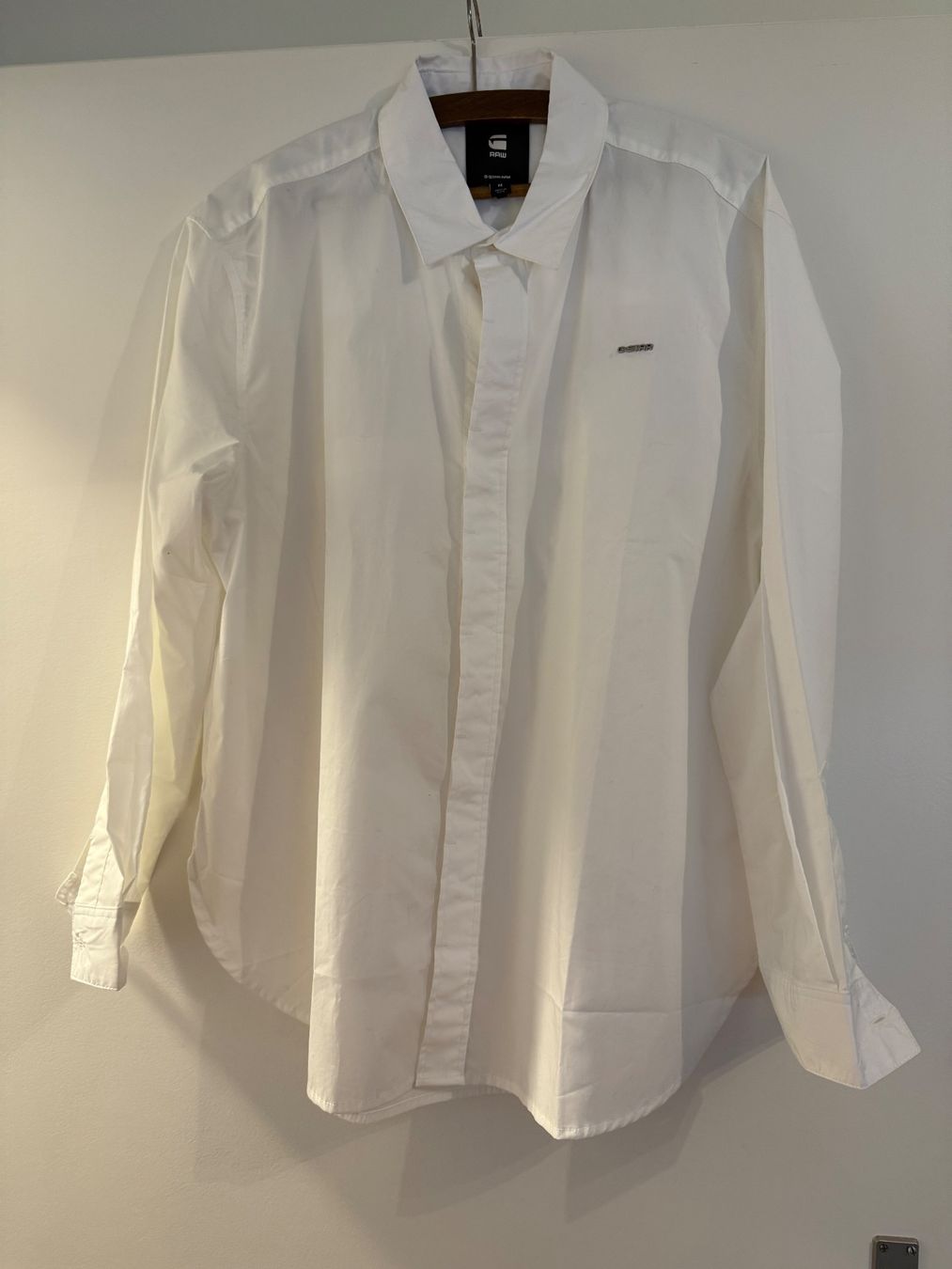 G-Star Camicette: G-Star RAW Bluse Weiss, Gr. M – Nuovo (secondo la descrizione) da Davos Platz venduto da mon_v2vm