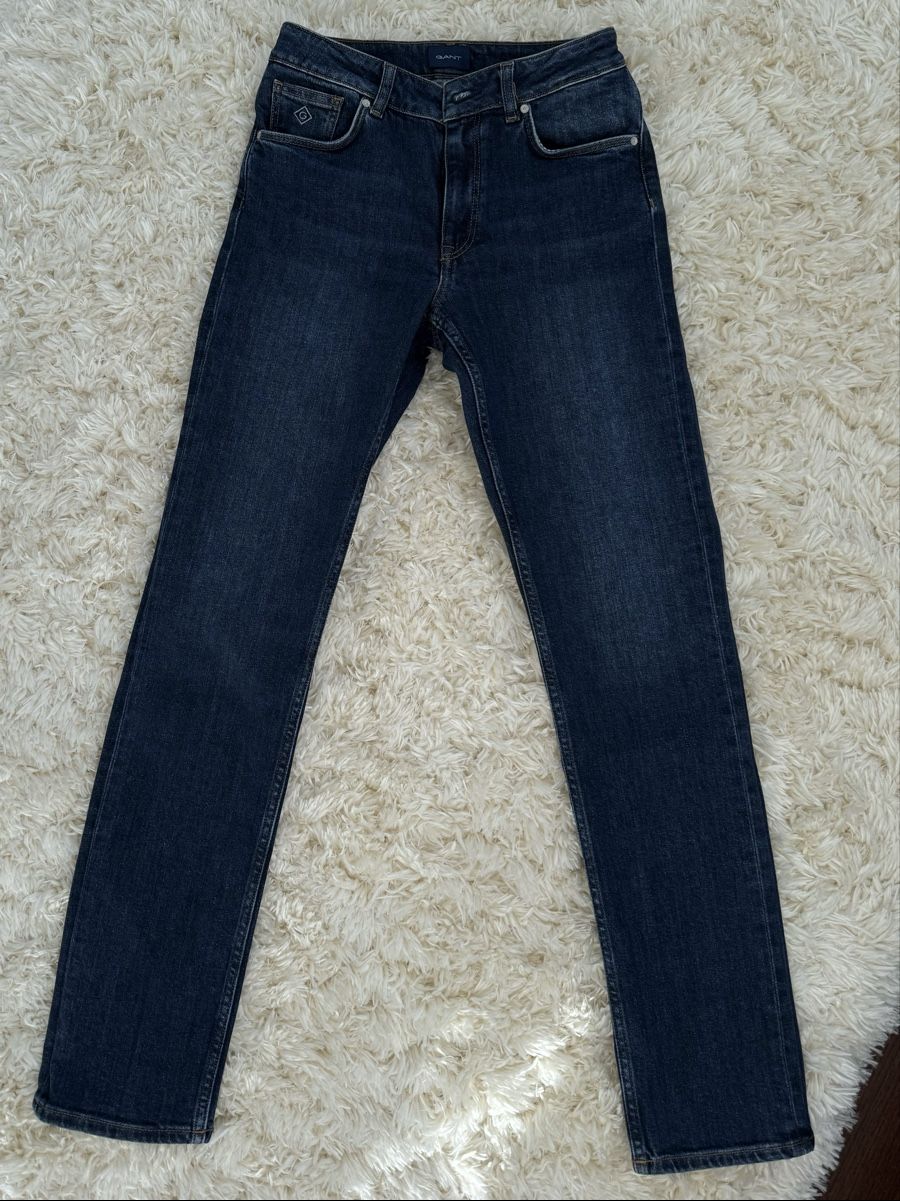 Gant Jeans: jean GANT W28/L32 – Nuovo (secondo la descrizione) da Forel (Lavaux) venduto da julie13 2