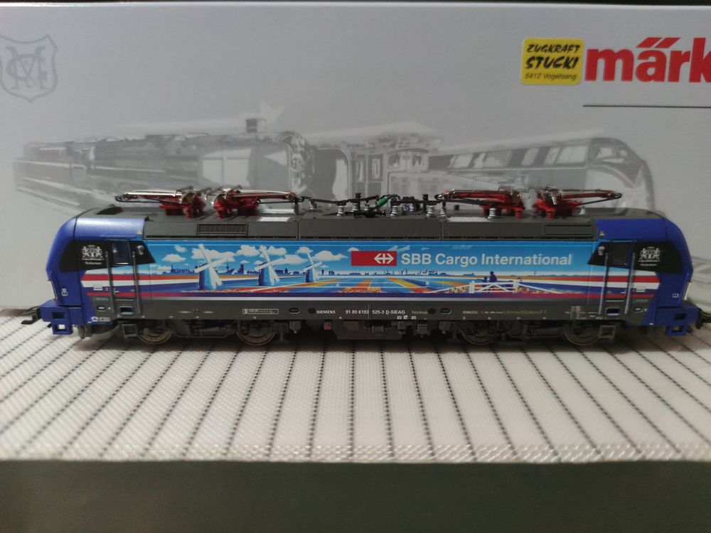 Märklin 36195 Vectron SBB Cargo (Neu (gemäss Beschreibung)) in Studen ...