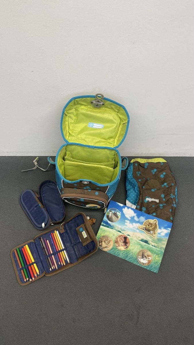 Ergobag Rucksäcke: Schulranzen Set Ergobag gebraucht 4-teilig blau braun – Gebraucht aus Rheineck von 5element 1