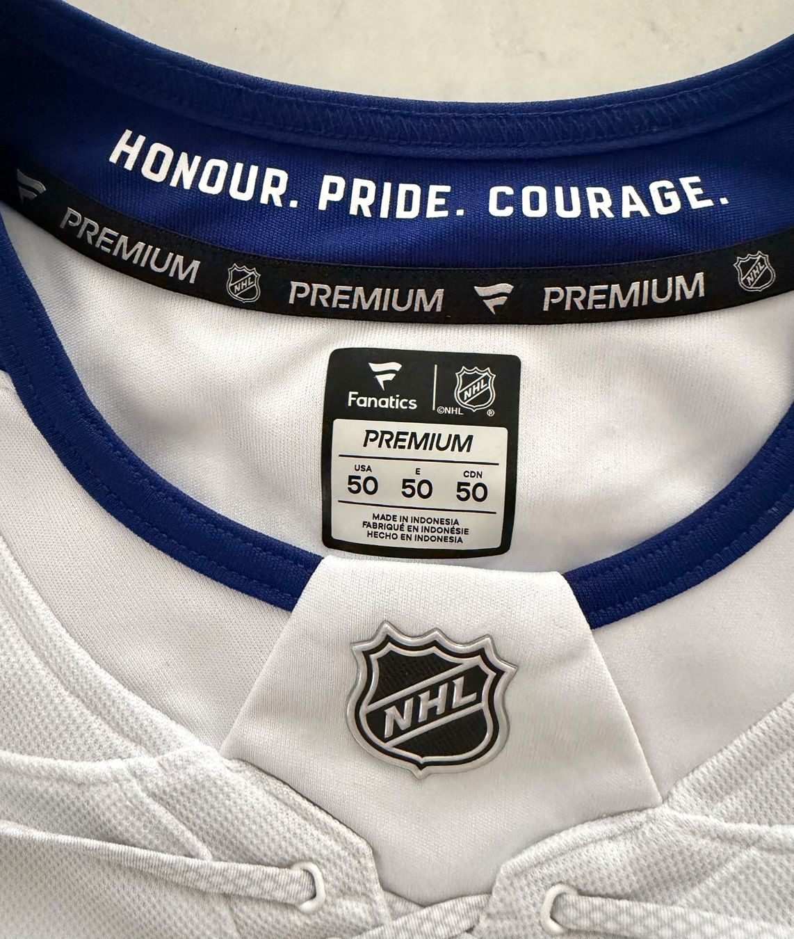 NHL Maillots de corps & Pantalons: Toronto Maple Leafs Premium Jersey – Neuf avec emballage d'origine à Studen BE par Ironbonehead 4