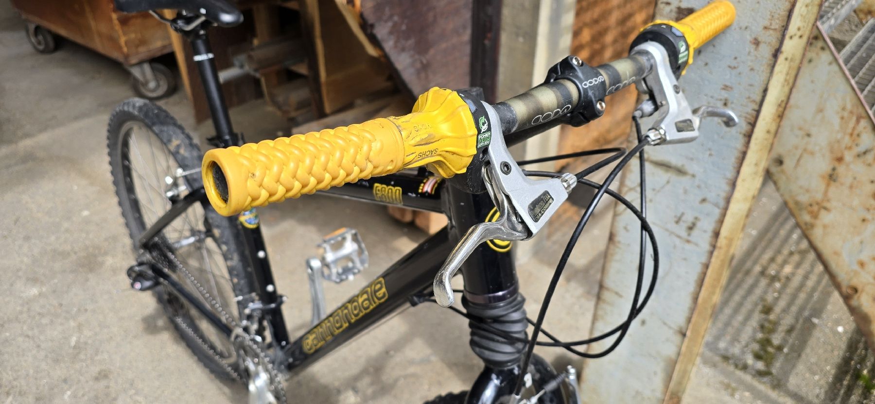 Cannondale Velos: Cannondale F800 mtb 26"  – Gebraucht aus basel von Propain 2