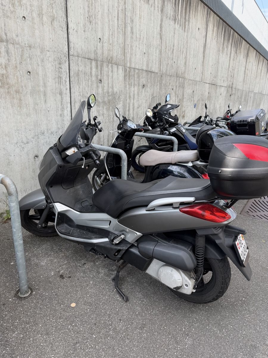 Yamaha Route: Yamaha X-Max 250 – D'occasion à Bern par agonis26