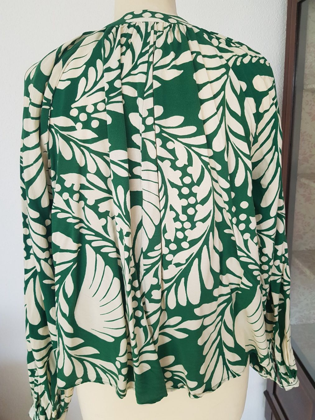 H&M Camicette: NEUWERTIGE DAMENBLUSE – Nuovo (secondo la descrizione) da Root venduto da LifestyleAccessoires 1