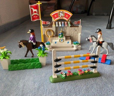 Playmobil Giocattoli: Playmobil - Reitturnier – Usato da Russikon venduto da Barolo17