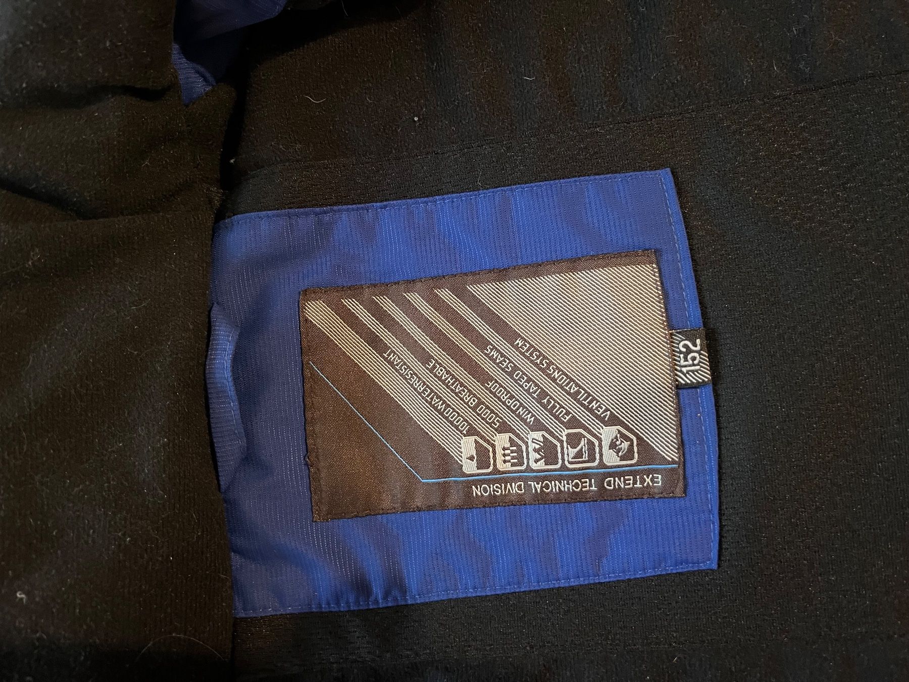 Giacche & Cappotti: Schöne Kinder Jacke Gr. 152 – Usato da Gossau ZH venduto da Rotolog 3