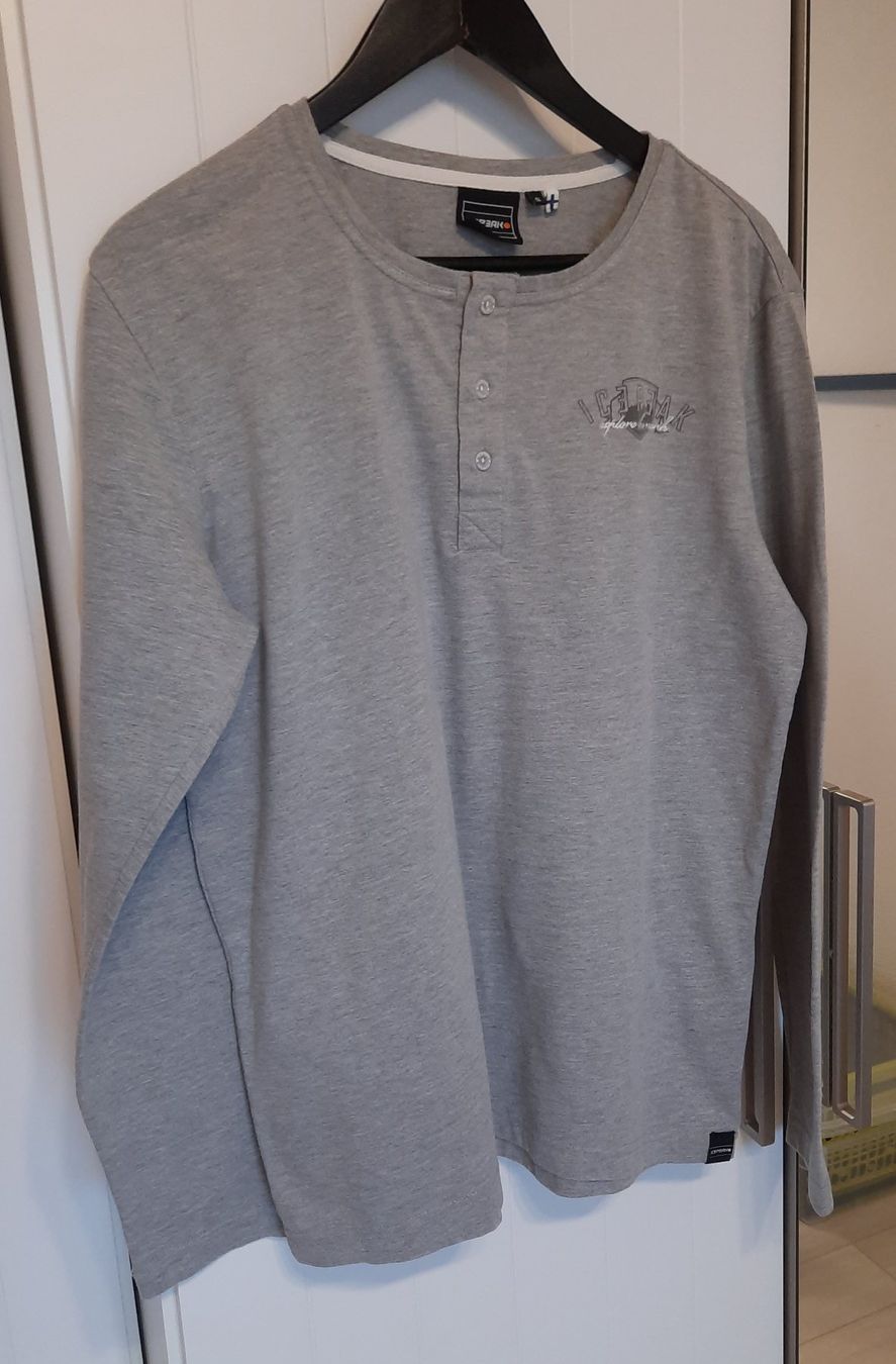 Icepeak Maglioni & Felpe: dünner langarm Pulli Gr. S  / Farbe: uni hellgrau – Usato da Einigen venduto da Pretorius66 1