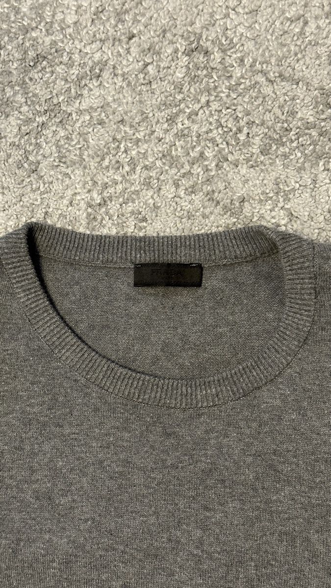 Pullover & Sweatshirts: Pullover von Prada L – Neu (gemäss Beschreibung) aus Biel/Bienne von Zerim 2