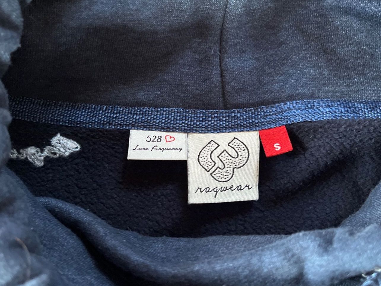 Pullover & Sweatshirts: Ragwear Pullover – Gebraucht aus Jegenstorf von MacZarastra 3