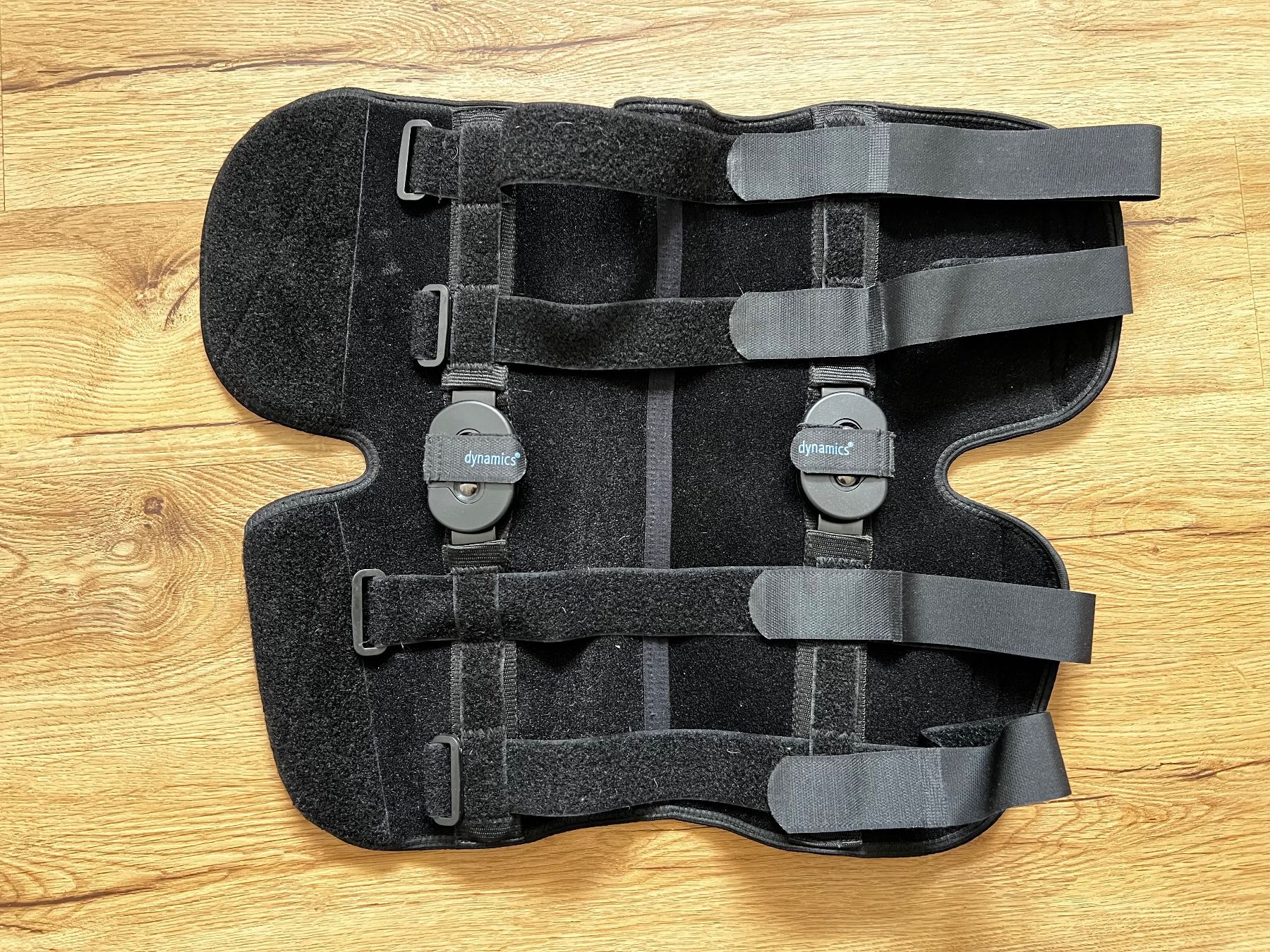 Attrezzature mediche: Dynamics Knee Orthosis Soft - Große 3 - – Usato da Buchs SG venduto da Sherlock_XI