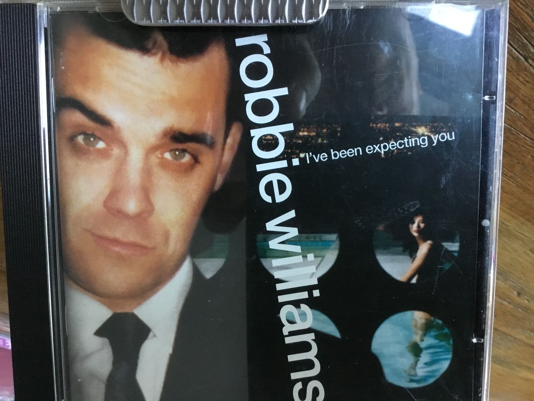 CD: Robbie Williams - I've Been Expecting You    o – Usato da Thierachern venduto da sweden08