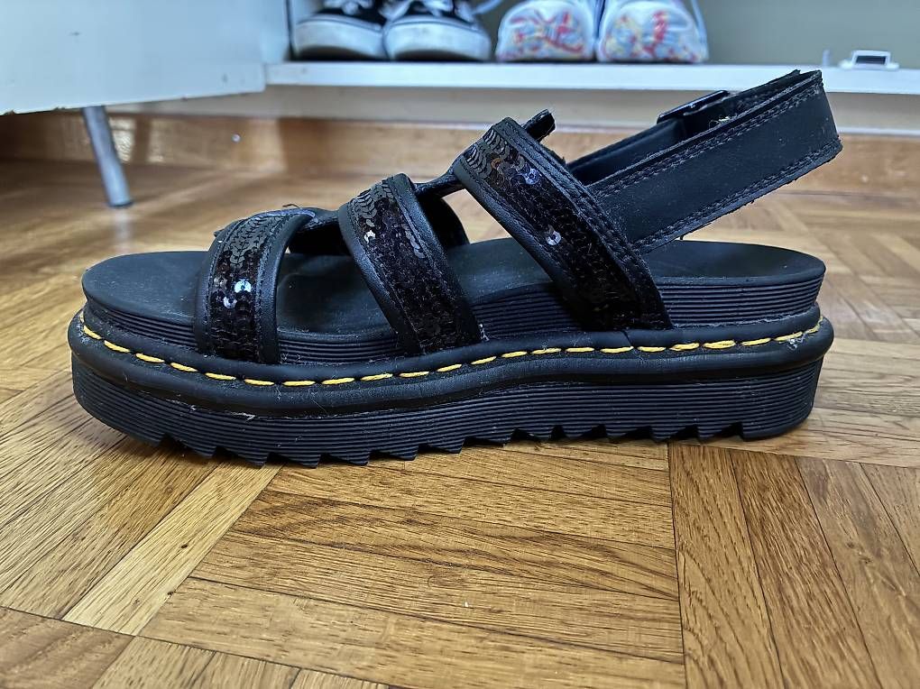 Scarpe da donna: Dr. Martens – Usato da Versoix venduto da ang_tq2z 2
