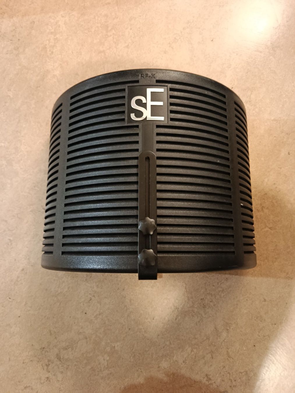 Diffuseurs: SE Reflexion Filter RF-X Mikrofon-Isolationsschirm – D'occasion à Zürich par TopMiner 2