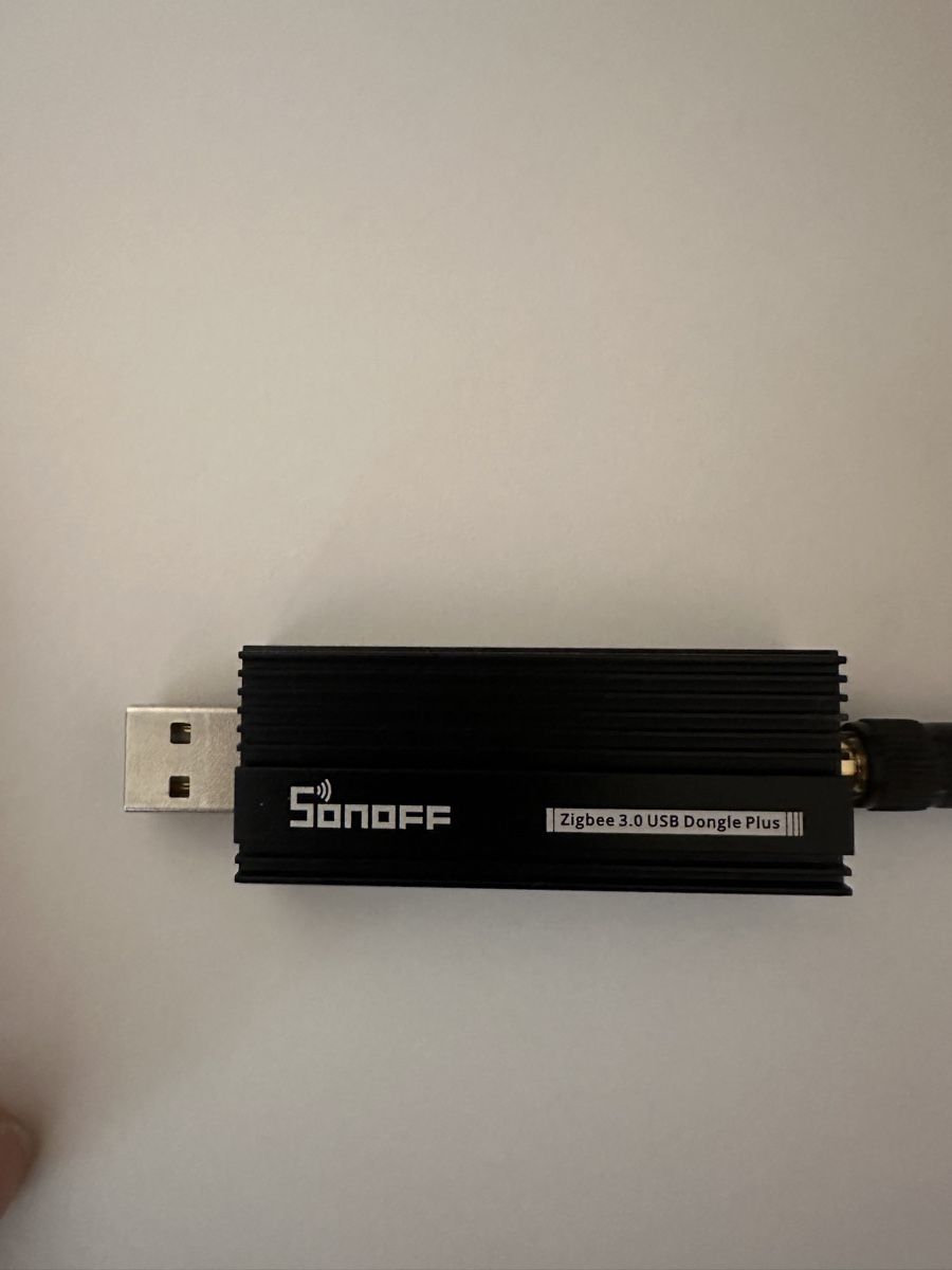 Sonoff Unità & Adattatore: Sonoff Zigbee 3.0 USB Dongle Plus – Usato da Hilterfingen venduto da Till.Eulenspiegel 1