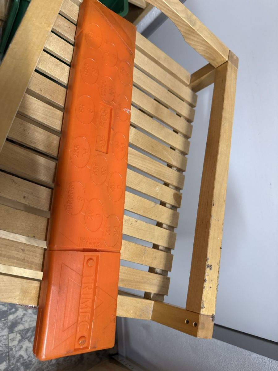 Alle Ersatzteile: Pannen Dreieck – Gebraucht aus Amriswil von used2use 1