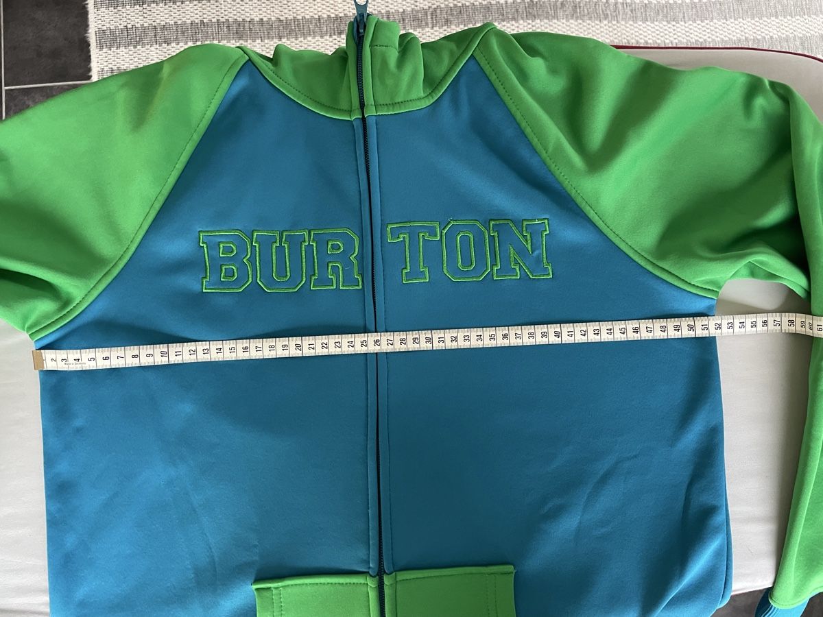 Burton Giacche: Burton Kapuzenjäckli Gr. 164/172 – Usato da Goldswil venduto da _Dudy_ 5