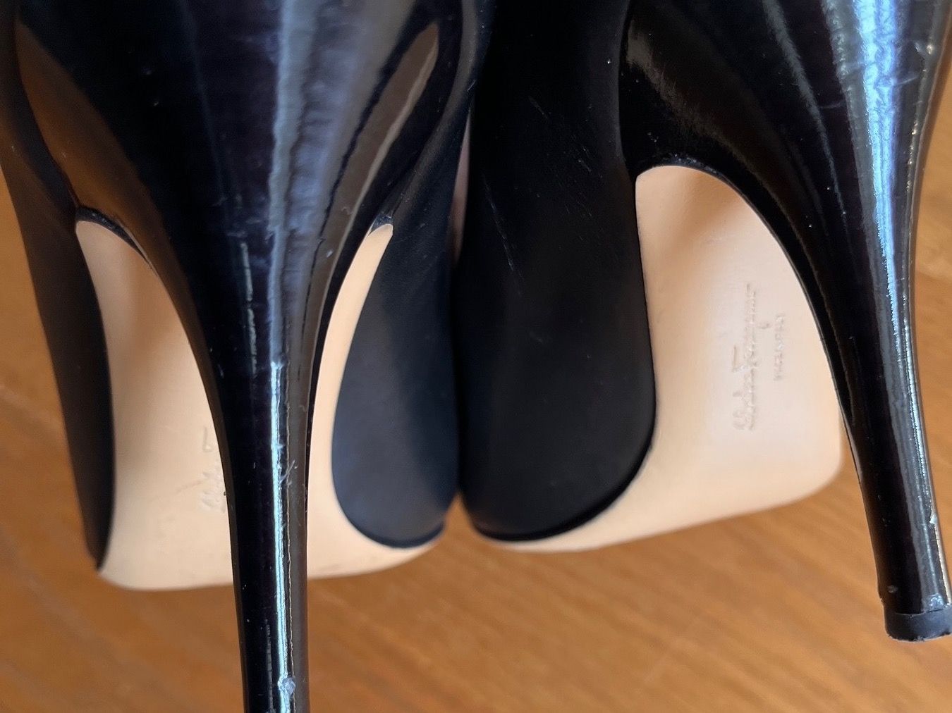 Salvatore Ferragamo Damenschuhe: Salvatore Ferragamo Pumps Gr.40.5 – Gebraucht aus Wädenswil von Iana32 3
