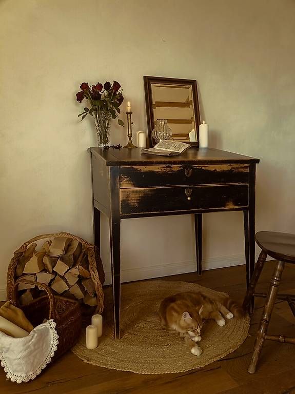 Scrivanie: Le bureau °Gustave° – Usato da Arzier-Le Muids venduto da Renov_1273