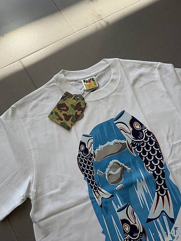 T-Shirts: Bape tshirt  – Neu und originalverpackt aus Liestal von Adriennsely 1