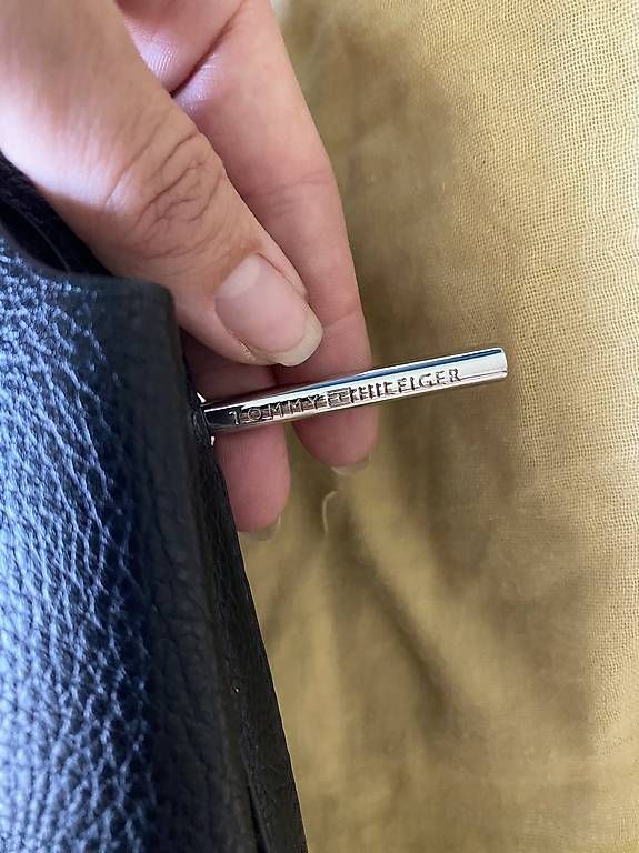 Tommy Hilfiger Taschen für Damen: Tommy Hilfiger Tasche neu – Gebraucht aus Sins von bit_rg7j 4