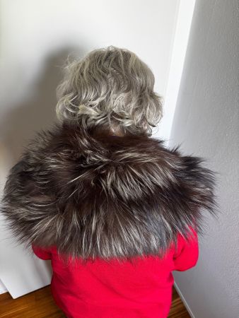 Neuwertige Silberfuchs- Stola (siehe Fotos)