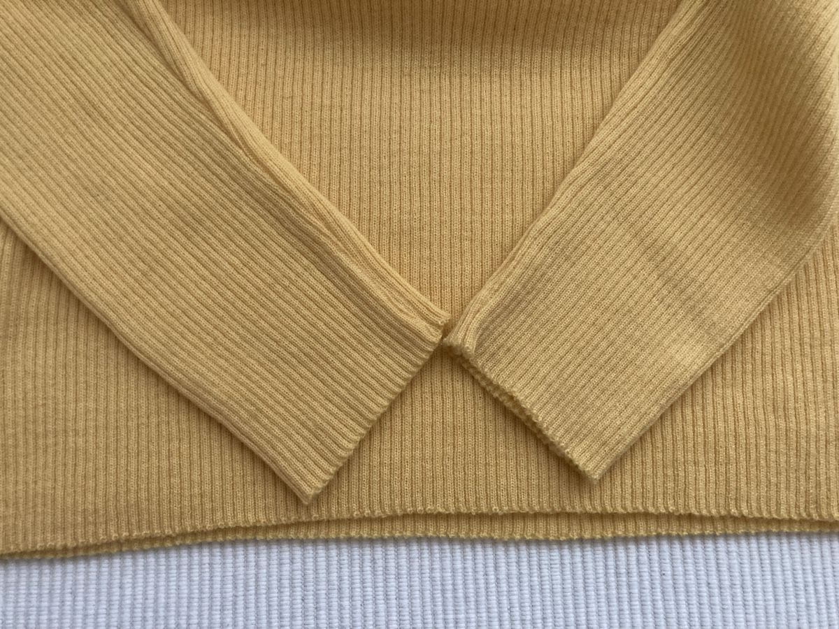 Maglioni & Felpe: Mondi Rollkragenpullover, Gr. 34, Gelb, 100% Wolle – Usato da Stetten AG venduto da Hanya 2