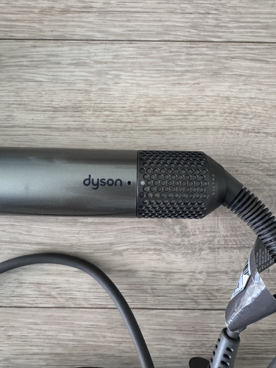 Dyson Asciugacapelli: Dyson Airwrap Complete – Usato da Baar venduto da T_Louise 2