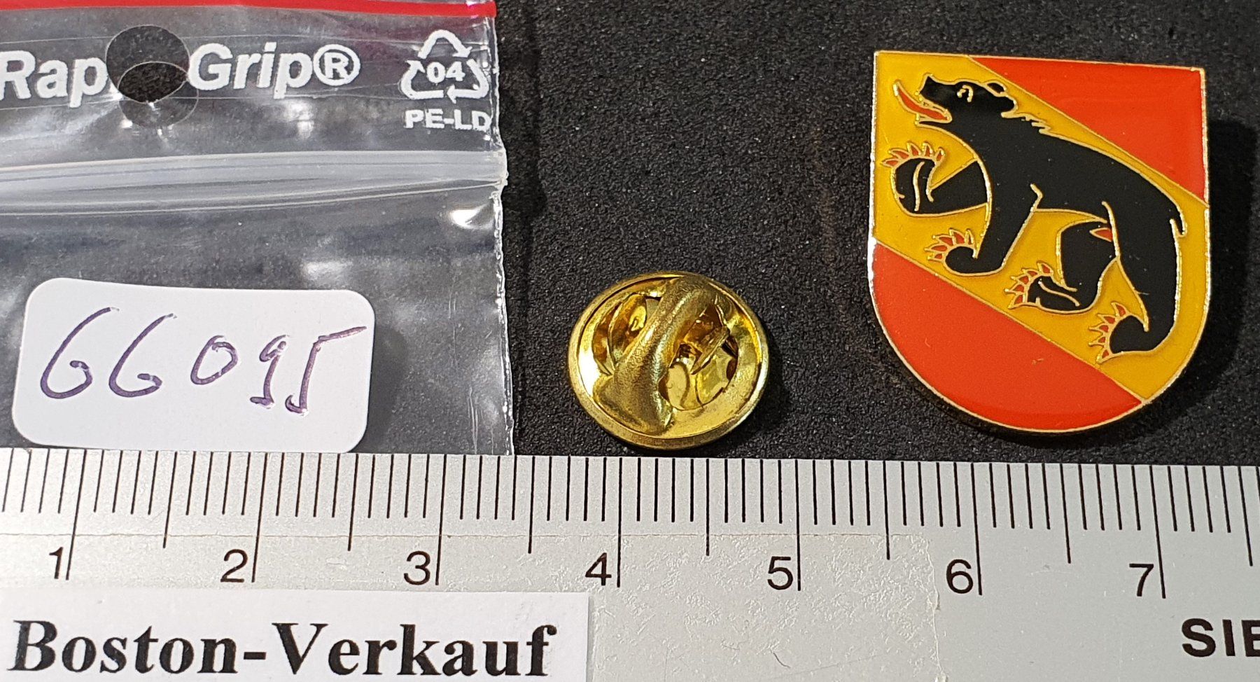 Plaquettes & Badges: GG095 - Pin Kantonswappen Bern – D'occasion à Reinach BL par Boston-Verkauf 1
