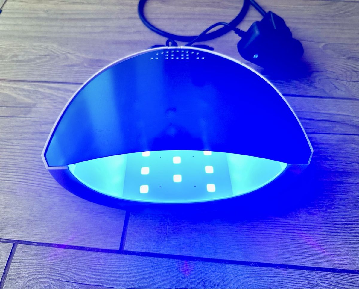 Unghie finte: SUN 1S UVLED Nagel Lampe – Nuovo e nell'imballaggio originale da Niederhasli venduto da Goldfinge0 1