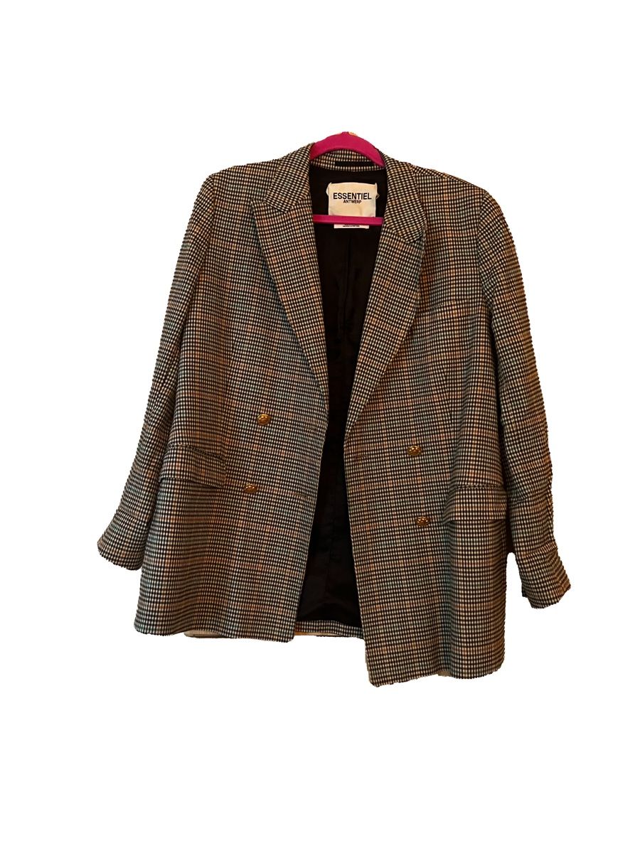 Essentiel Antwerp Jacken: Essentiel Antwerp Blazer Gr. 40 – Gebraucht aus Zürich von dreimalacht