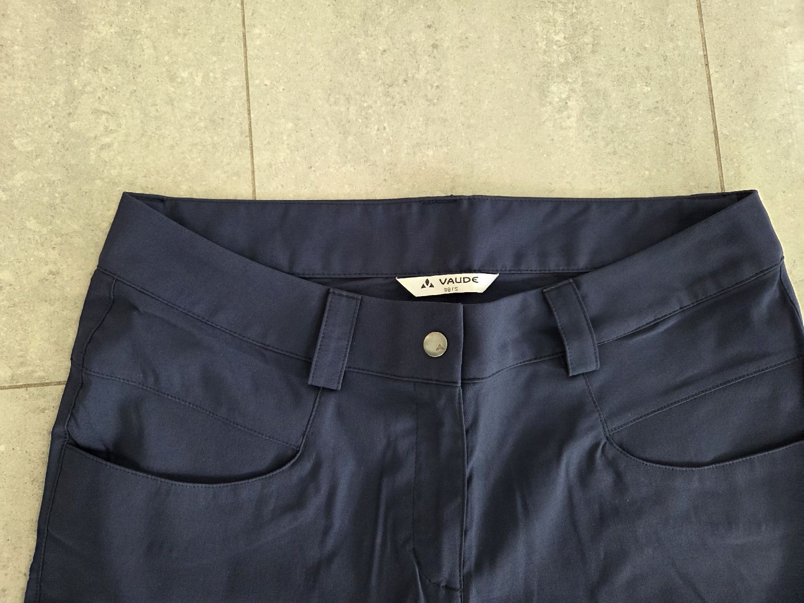 Vaude Pantaloni: schöne Shorts, Vaude – Nuovo (secondo la descrizione) da Wiesendangen venduto da Sinhuk 1
