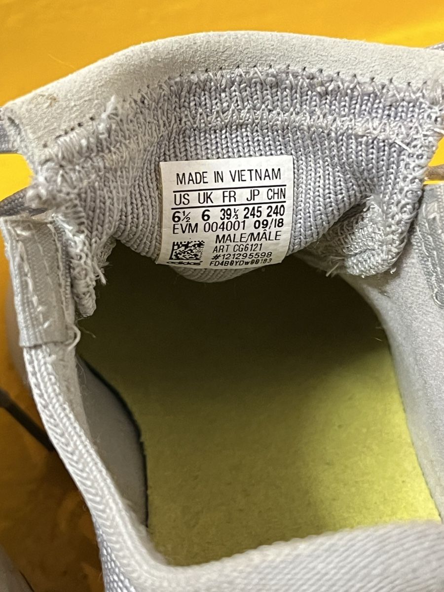 Adidas Scarpe da donna: Adidas Sneaker, Gr. 39.5, grau – Usato da Schönenwerd venduto da Jovanotti99 4