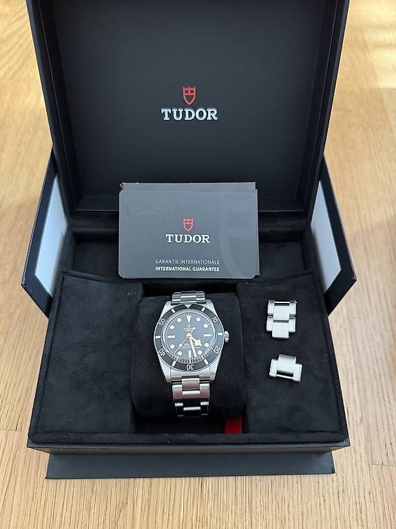 Tudor Orologi: Tudor Black Bay 54 - Full Set – Usato da Aarwangen venduto da kiki_04