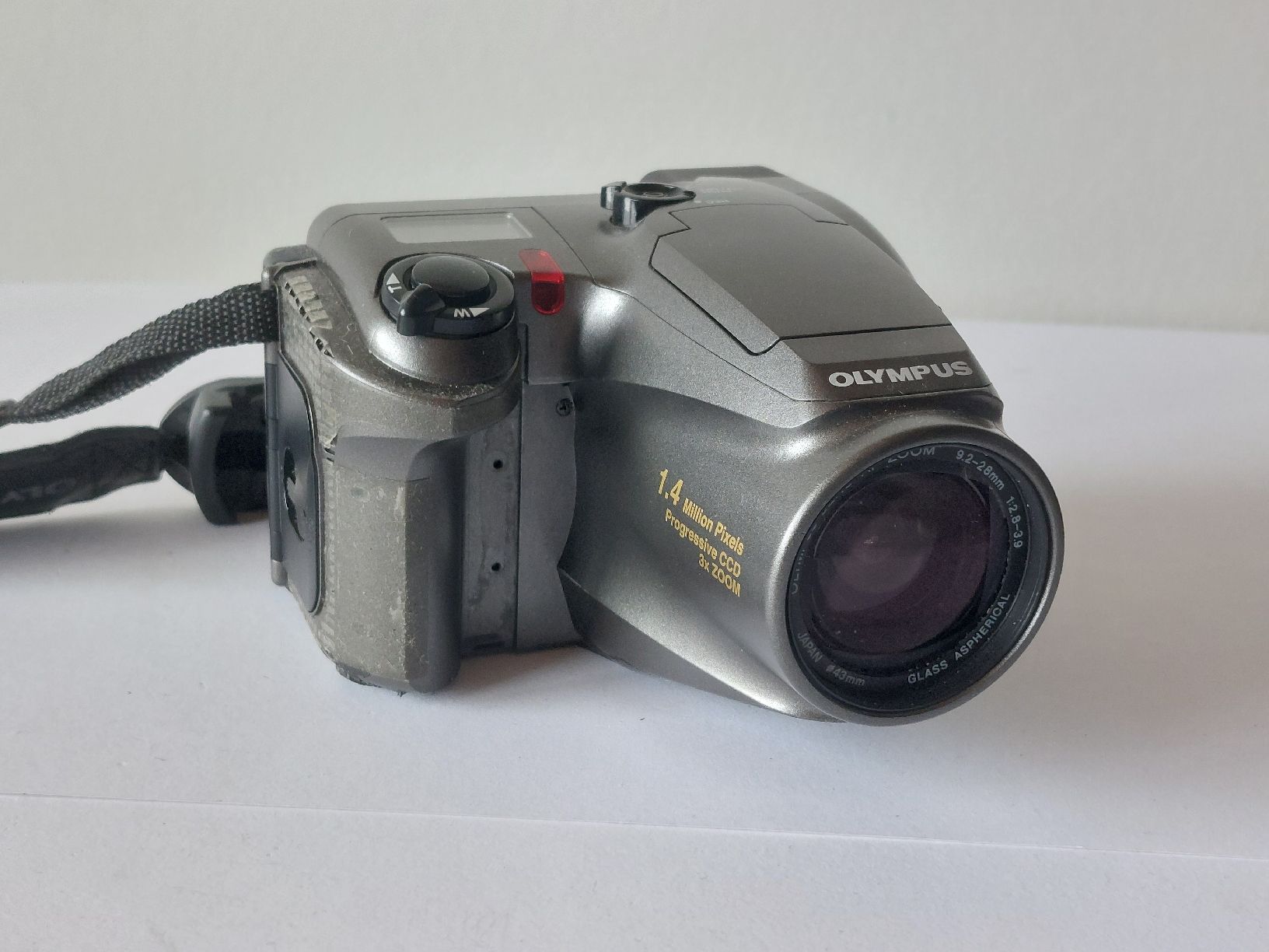 Olympus Kamera: Olympus Camedia C-1400L – Defekt aus Schmitten FR von losim1