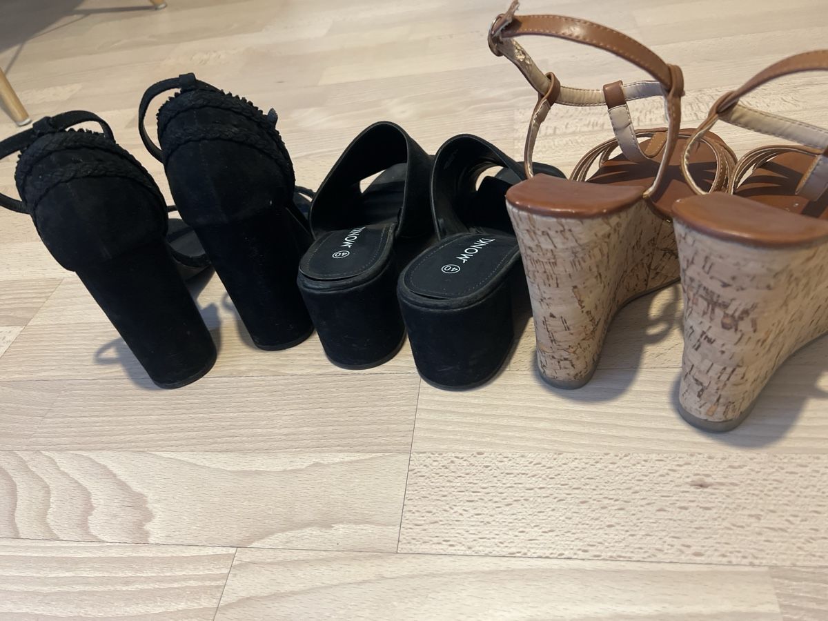 Scarpe da donna: Damen Schuh Paket 40 – Usato da Winterthur venduto da Dasomesi 1