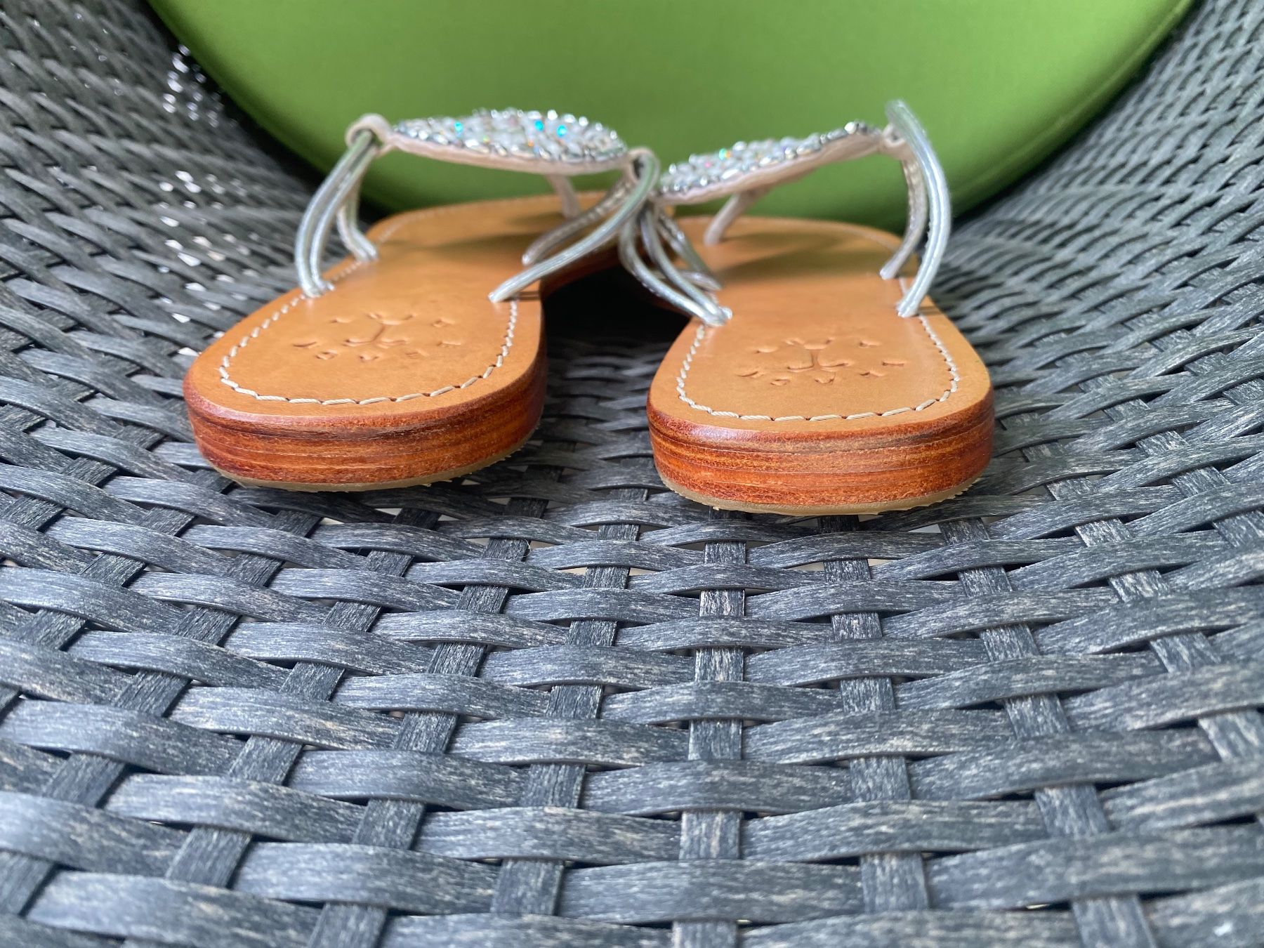Chaussures femmes: SUMMERTIME - stylische/edle Flip-Flops mit Décor, silber, 38 – D'occasion à Winkel par ferrari2022 6
