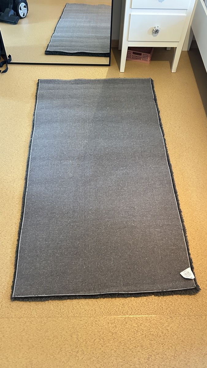 Conforama Teppiche: Teppich – Neu (gemäss Beschreibung) aus Zürich von hel_m6sl 1