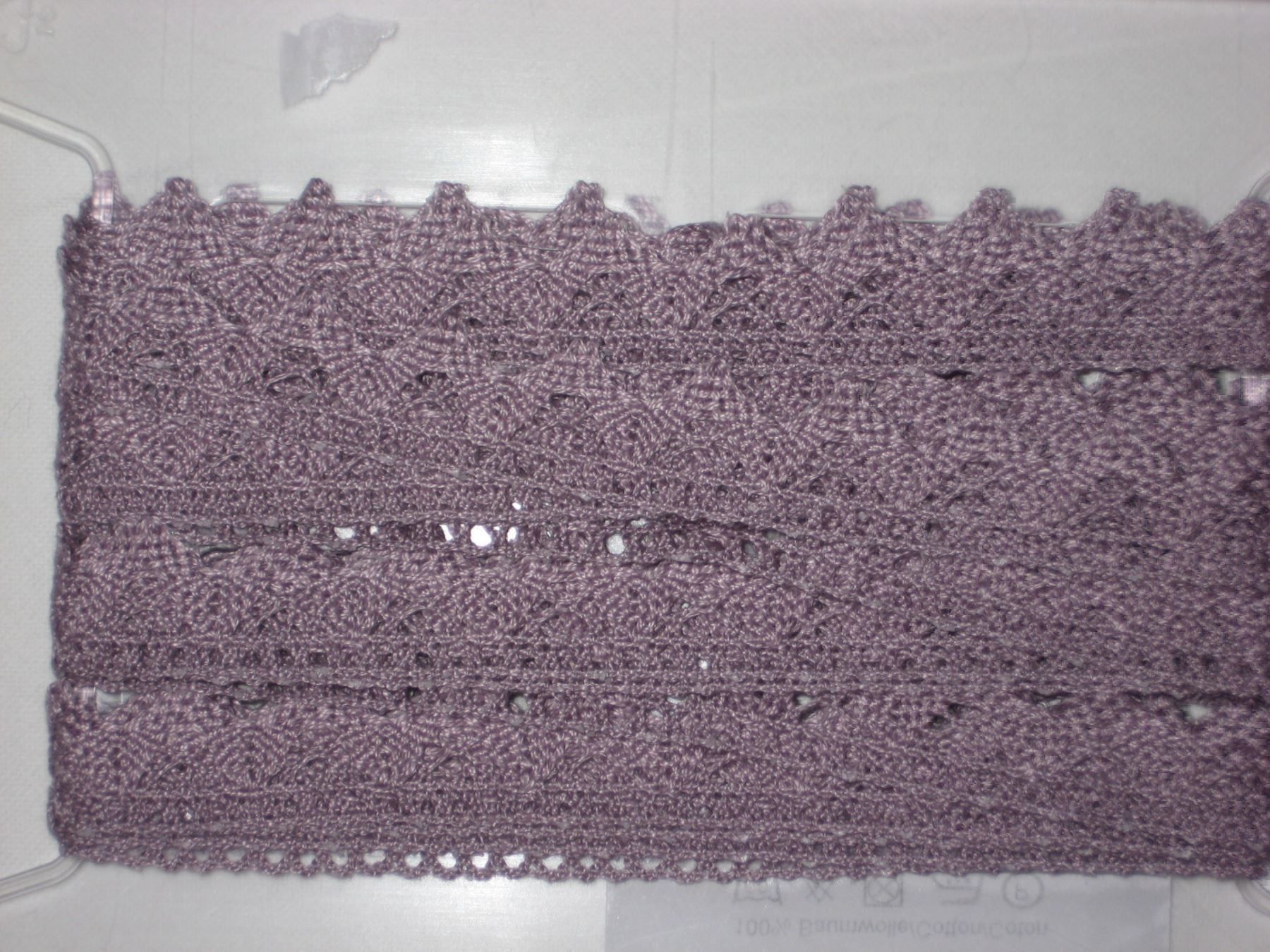 Tessuti: Baumwoll Häkelspitze mauve 2cm breit – Nuovo (secondo la descrizione) da Füllinsdorf venduto da Schlupp