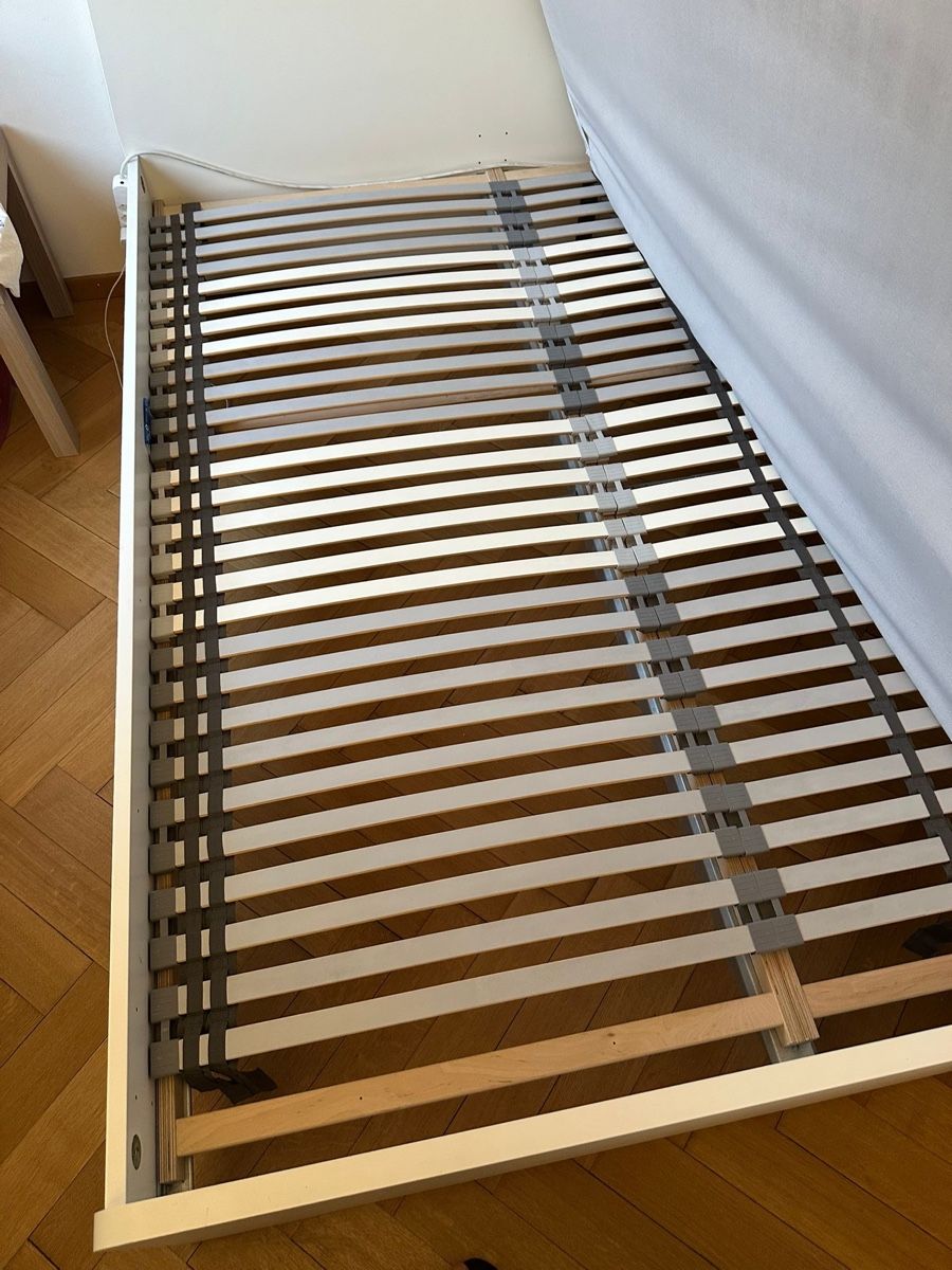 Letti: Ikea Doppelbett – Usato da Zürich venduto da lau_9qg7 2