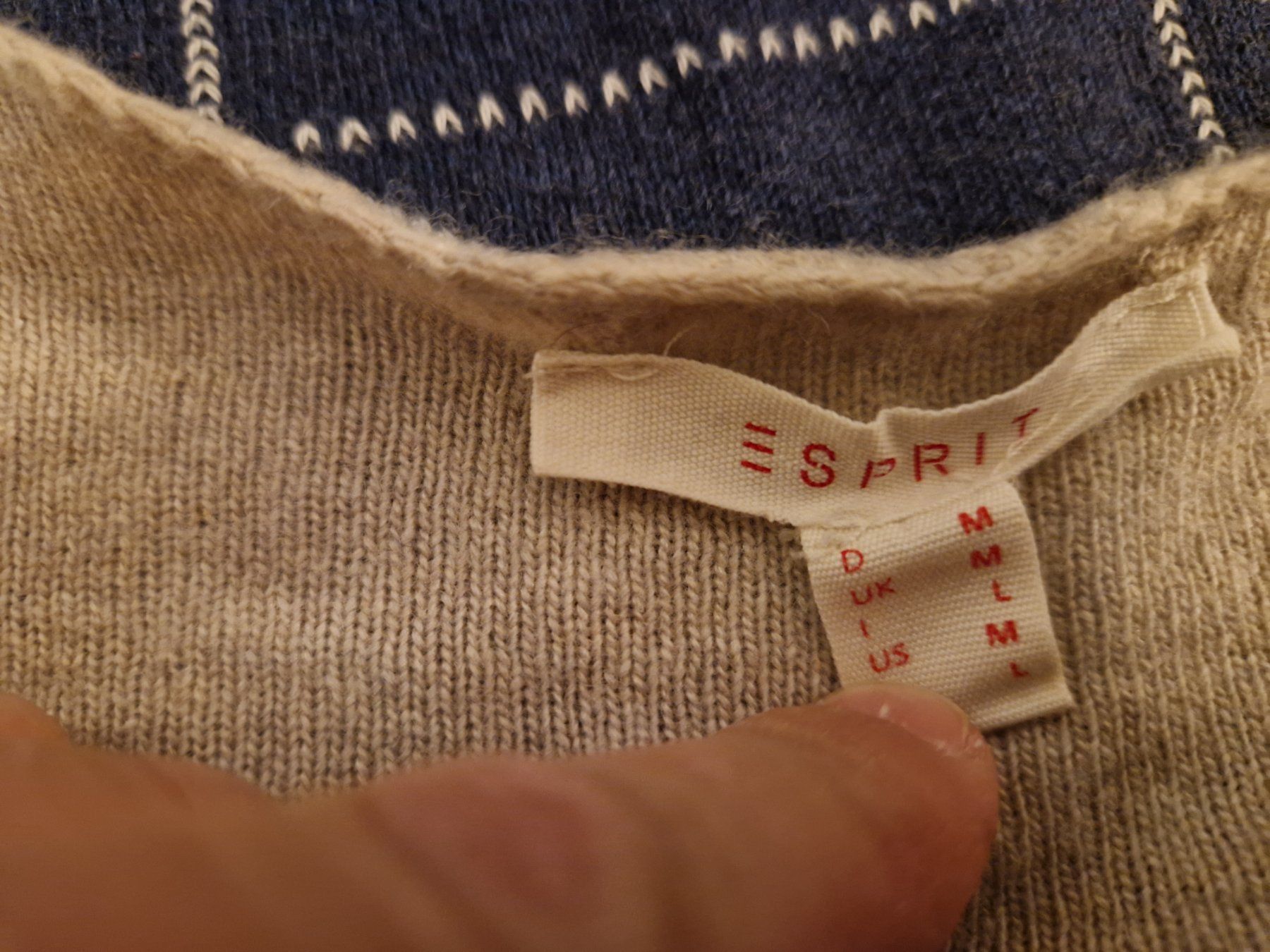 Esprit Pullover & Sweatshirts: Esprit Wollpullover Beige Gr. M flauschig warm Herbst – Gebraucht aus MUEHLAU von ibo_5c7d 1