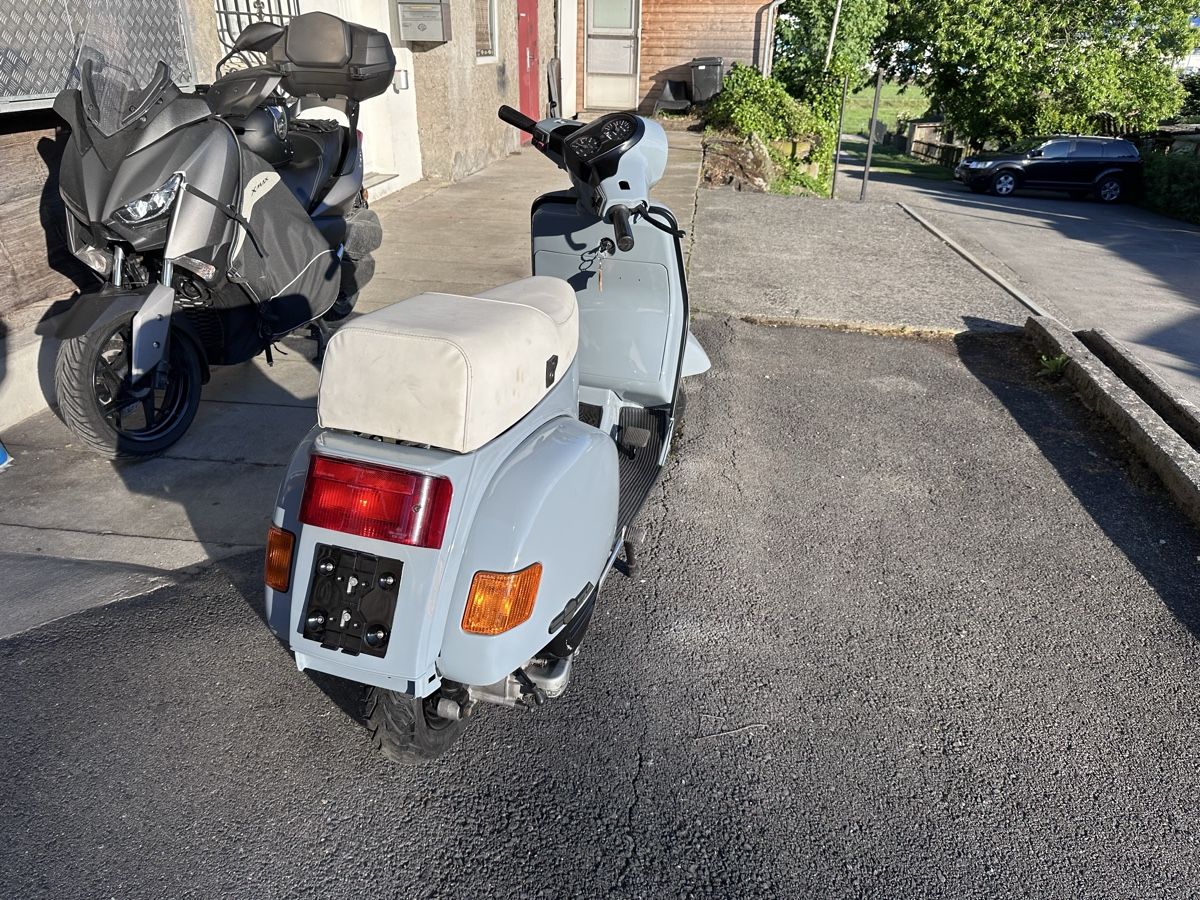 Vespa Scooter: Vespa Cosa Roller grau – Usato da Kriens venduto da Savas04 2