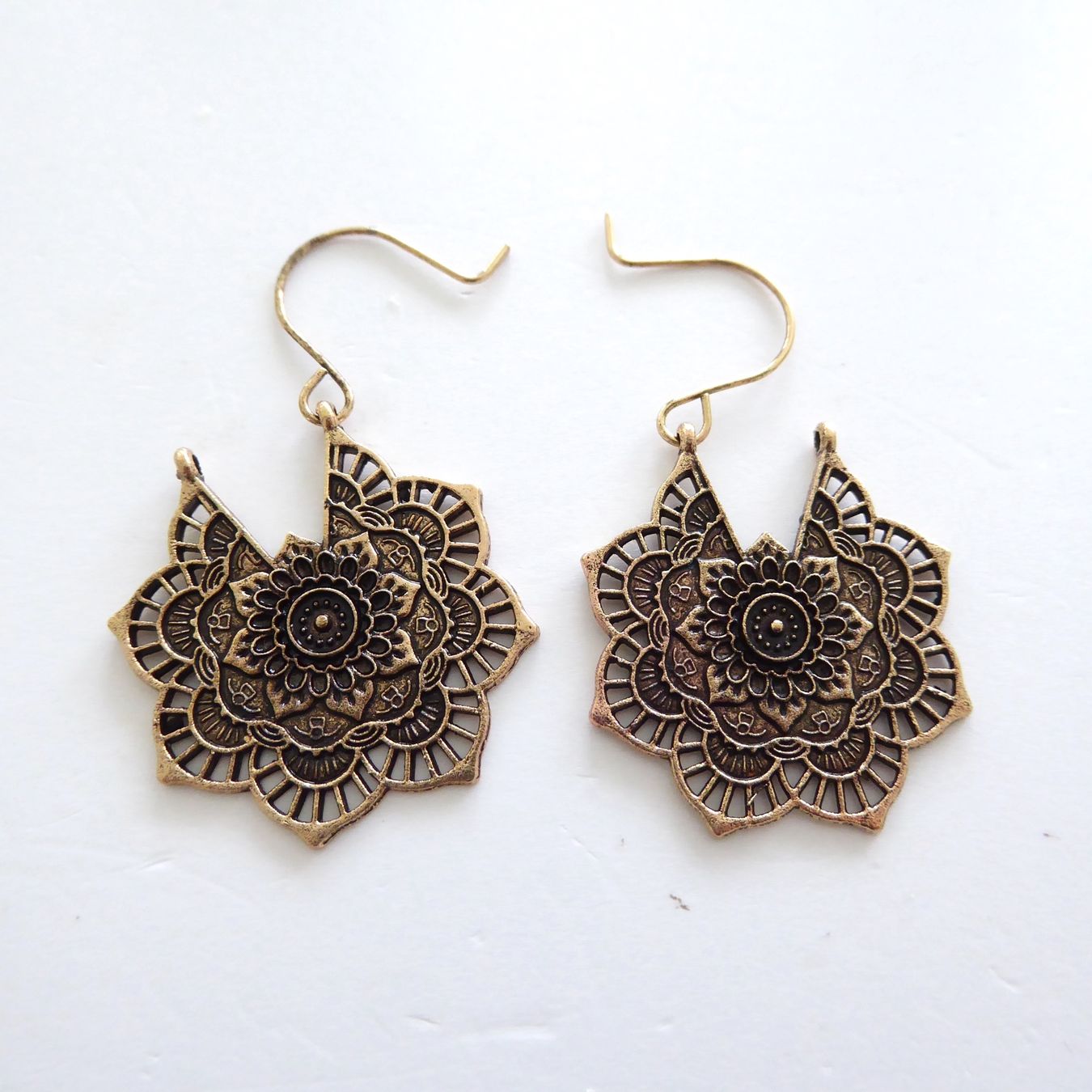 Ohrringe & -stecker: Ohrringe - Ethno Stil - orientalisch - goldig - Modeschmuck – Neu (gemäss Beschreibung) aus Basel von Kunterbunt12
