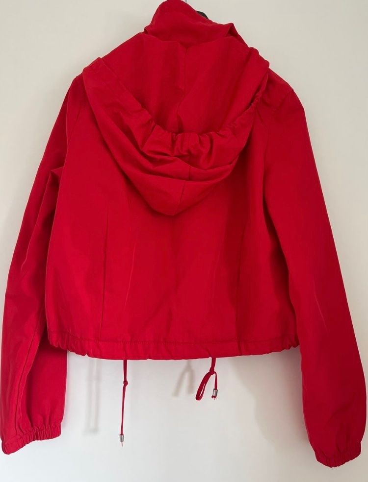 Bershka Giacche: Veste rouge Bershka – Nuovo (secondo la descrizione) da Zürich venduto da sheijla 1