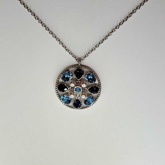 Swarovski Catenine: Swarovski Halskette (2036N) – Nuovo e nell'imballaggio originale da Adliswil venduto da RedDelicious 1